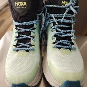 HOOKA Waterproof Trail Running Shoe, Mint,teal. Size 7.5